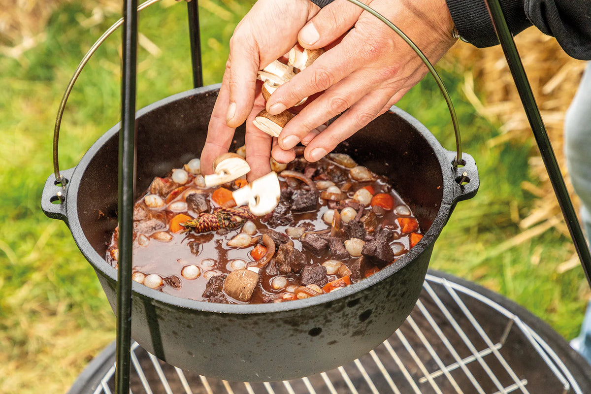 Recept: Boeuf Bourguignon uit de Dutch Oven