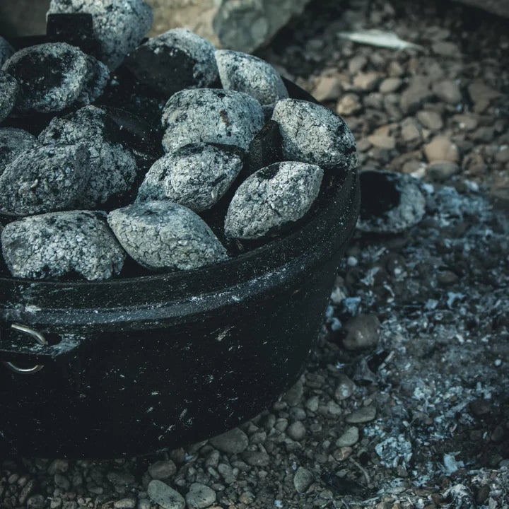 Der Windmühlen-Gusseisen-Schmortopf 4,5 qt mit Füßen