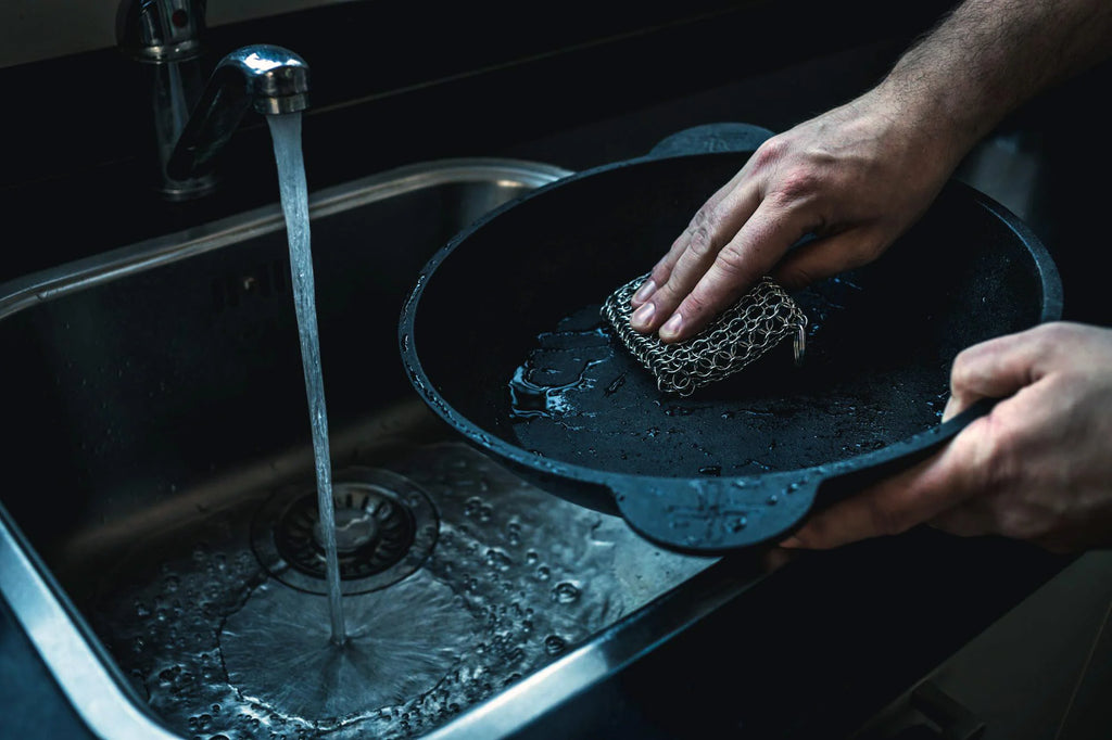 Windmühlen-Reinigungspad aus Gusseisen-Kettenhemd