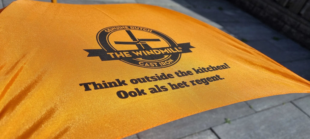 Der Windmühlen-Gusseisen-Regenschirm