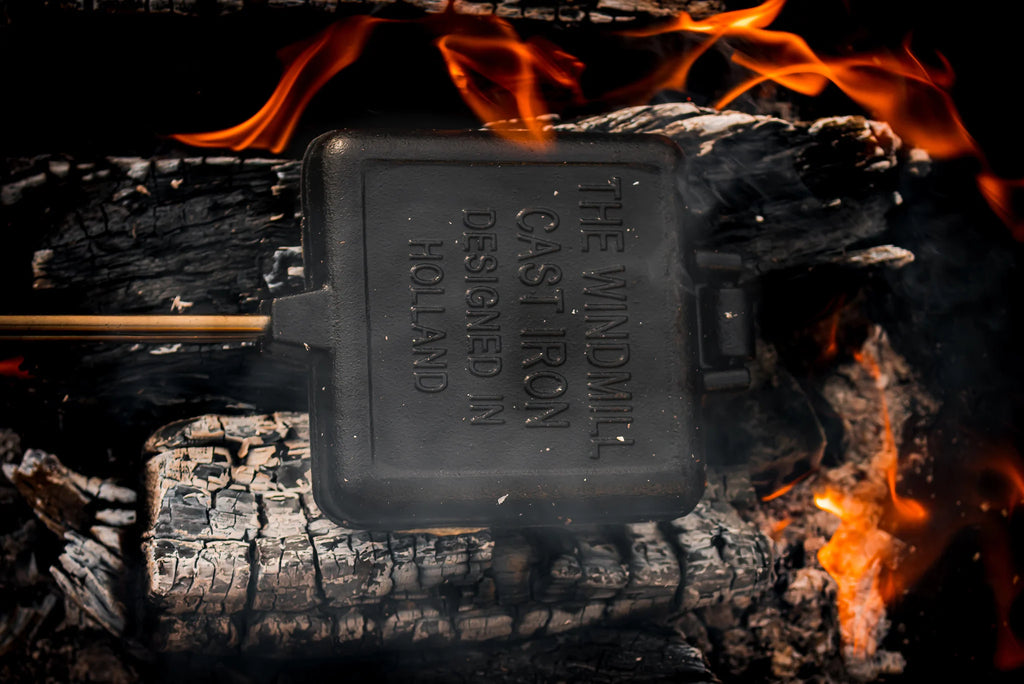 Das große Windmühlen-Toasteisen aus Gusseisen