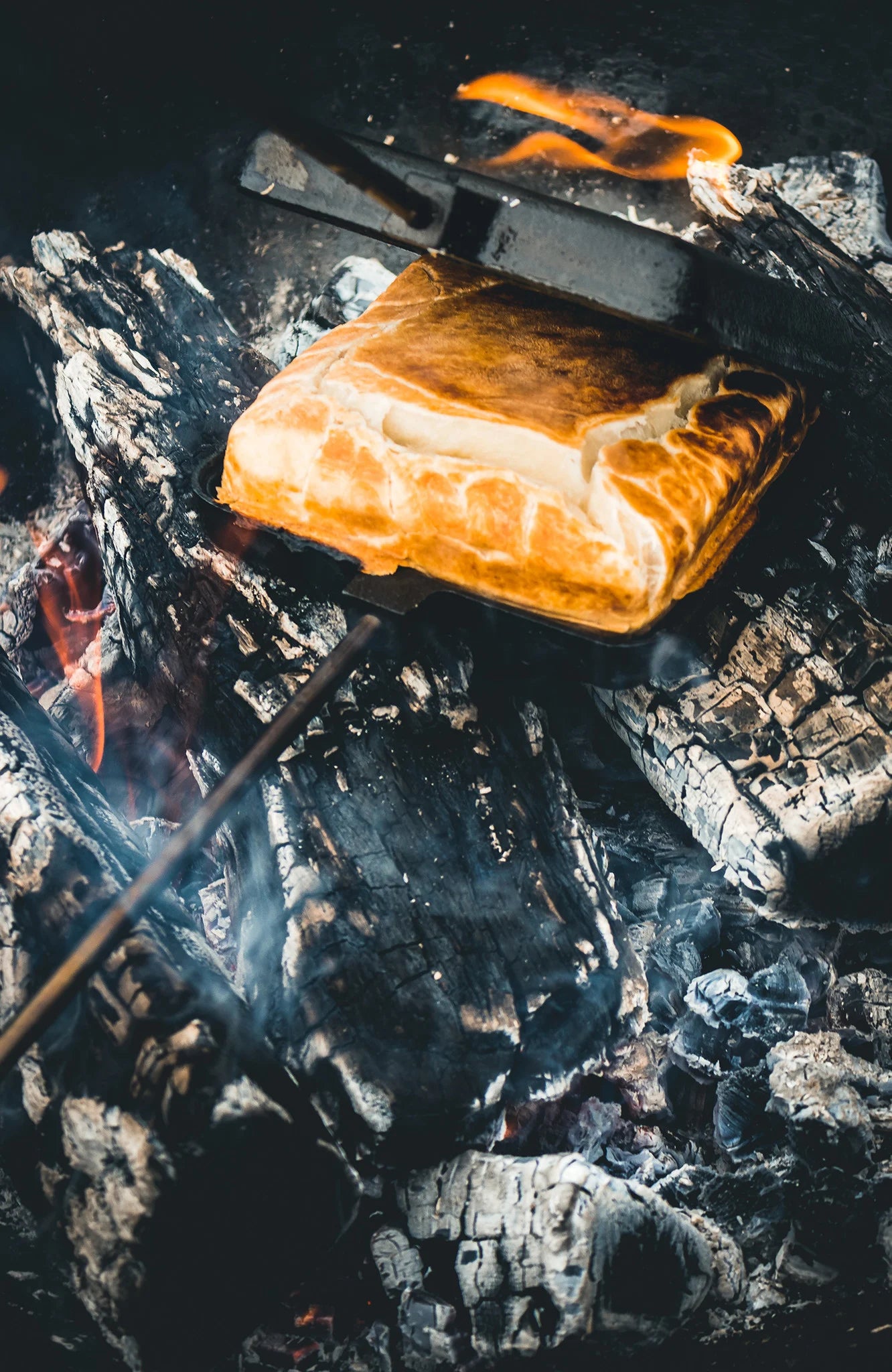 Das große Windmühlen-Toasteisen aus Gusseisen